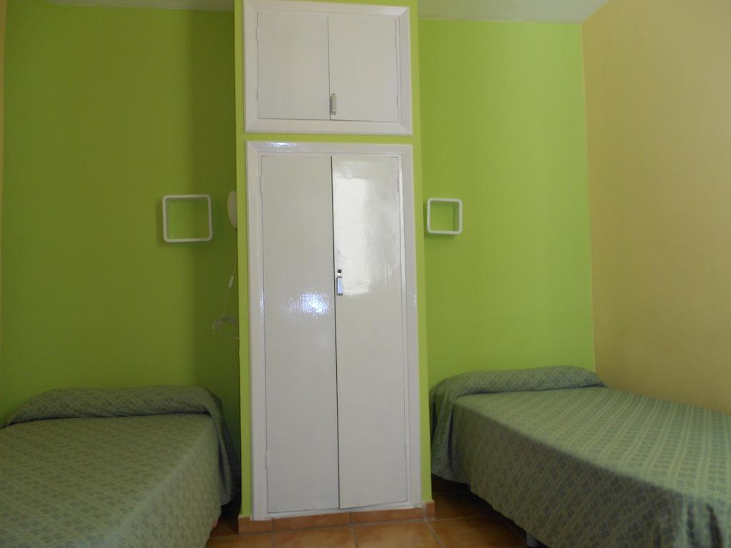 Pension Mova Santa-Cruz de Ténérife Chambre photo